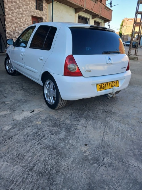 Renault Clio Campus 2012 Bye bye