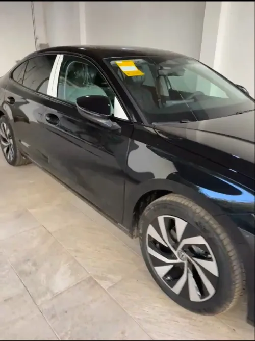 Volkswagen Passat 2025 Pro