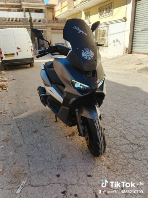 Vmax Vmax 2025