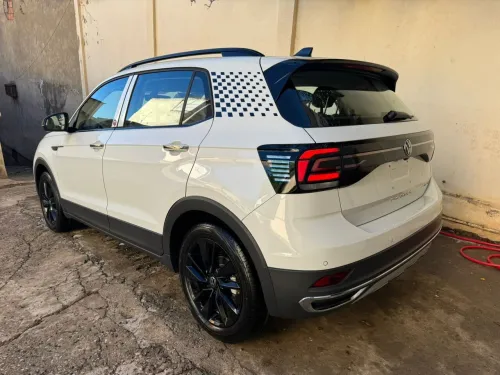 Volkswagen T-Cross 2025 R-line