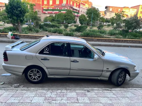 Mercedes Classe C 2000 