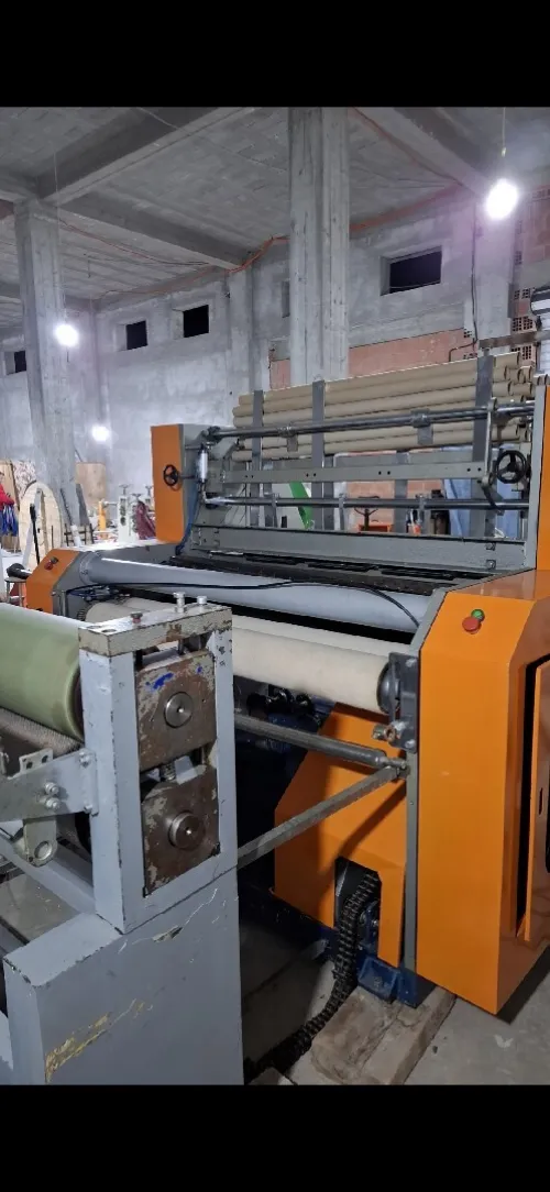 Machine papier hygiéniques essuie tout AMACO TURK