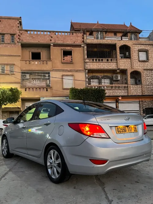 Hyundai Accent RB  4 portes 2017 Accent RB  4 portes