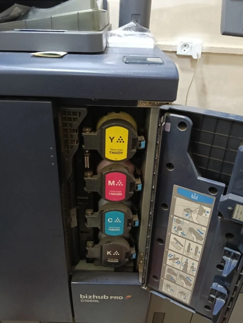 Imprimante  konica minolta