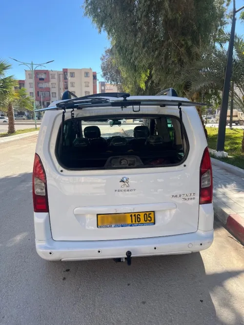 Peugeot Partner 2016 Tepee Allure 