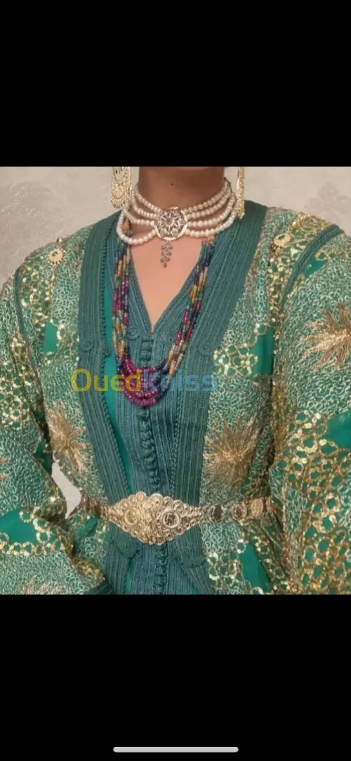 Bijoux de luxe en perles Johar et pierres naturelles
