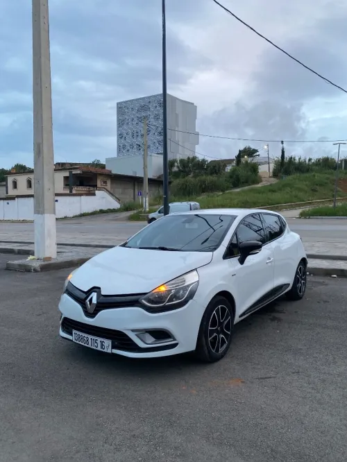 Renault Clio 4 2015 Limited