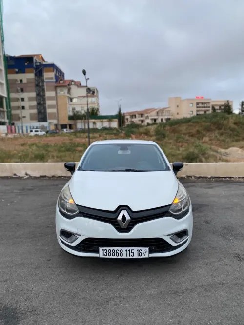 Renault Clio 4 2015 Limited