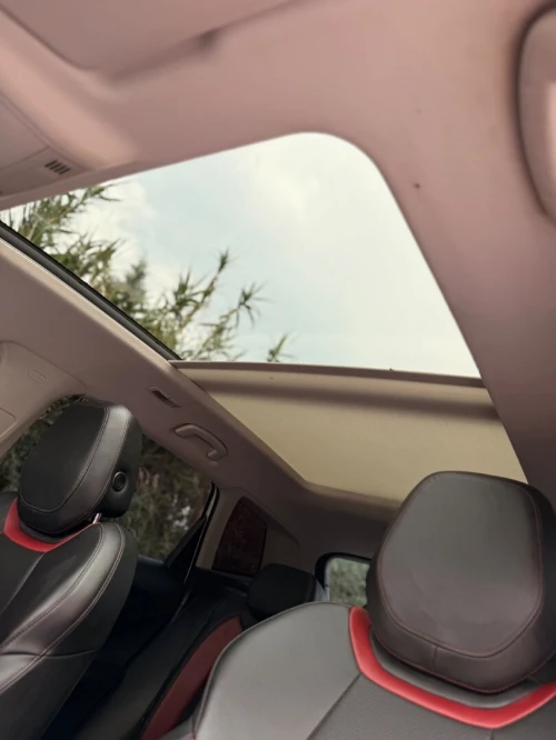 Skoda Karoq 2025 Luxury full option