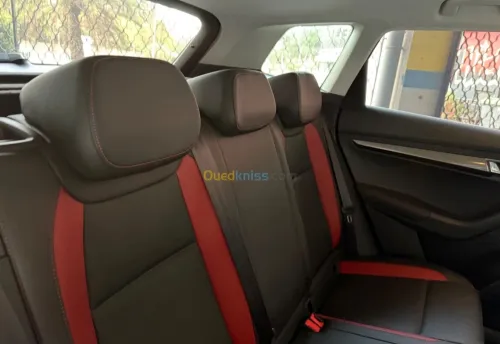 Skoda Karoq 2025 La tout