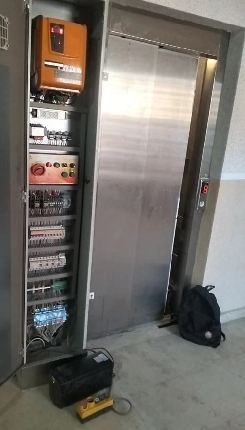 Technicien des ascenseurs