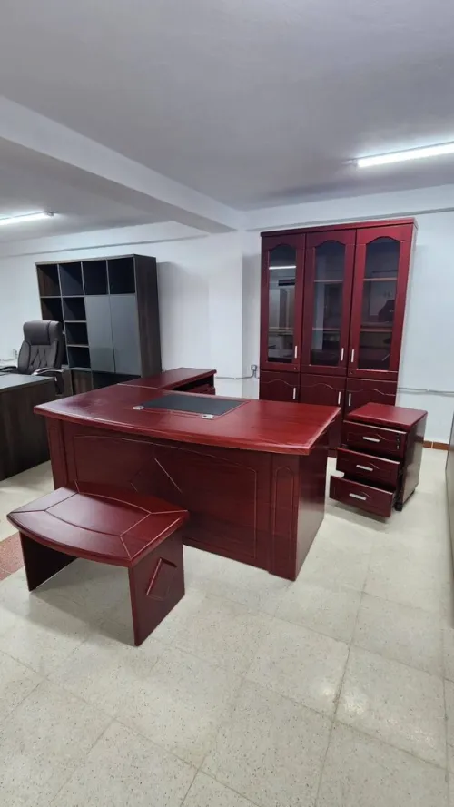 BUREAUX