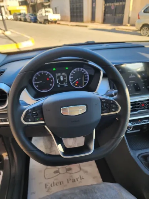 Geely Coolray 2026 