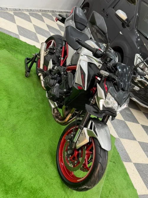 Kawazaki Z900 2023