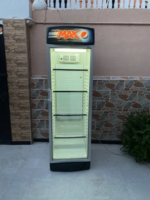 Frigo pépsi max