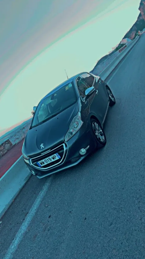 Peugeot 208 2014 Allure