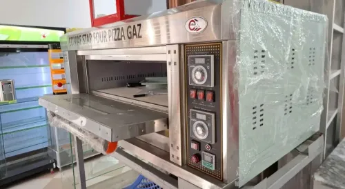 four comaf star special piza