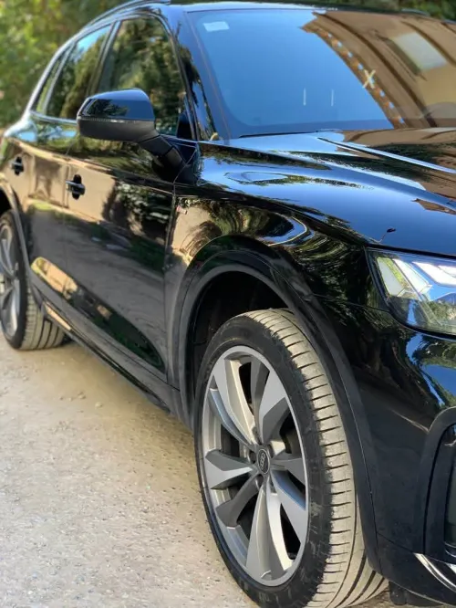 Audi Q5 2024 S LINE