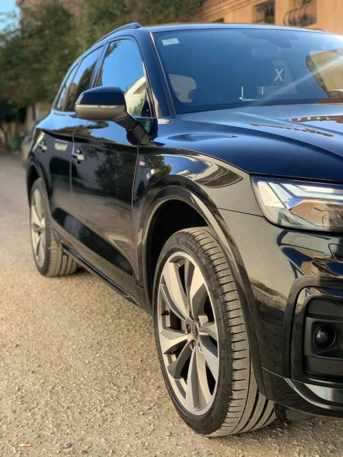 Audi Q5 2024 S LINE