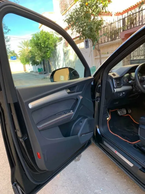 Audi Q5 2024 S LINE