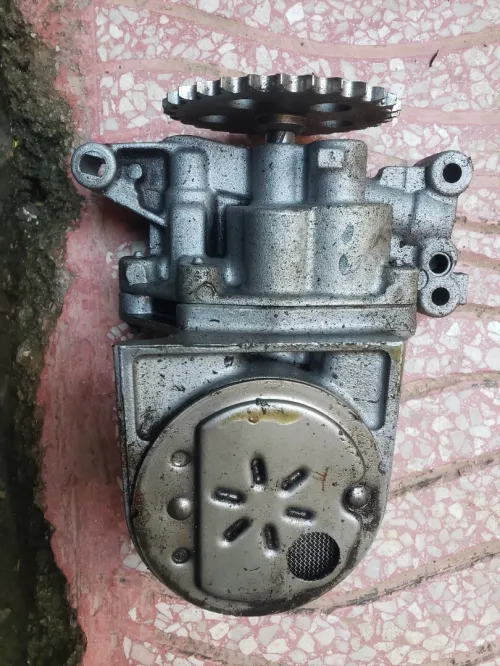 Pieces pour moteur essence 205 206 207 208 308 saxo