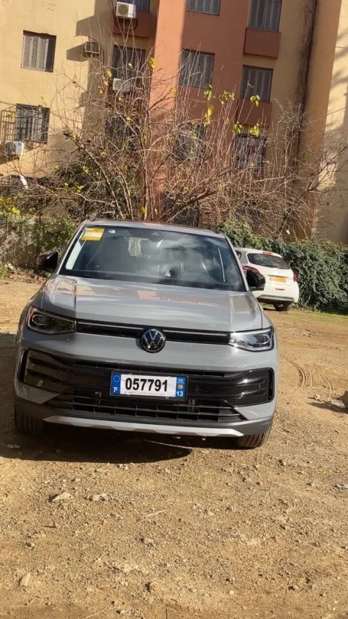 Volkswagen Tahru 2025 