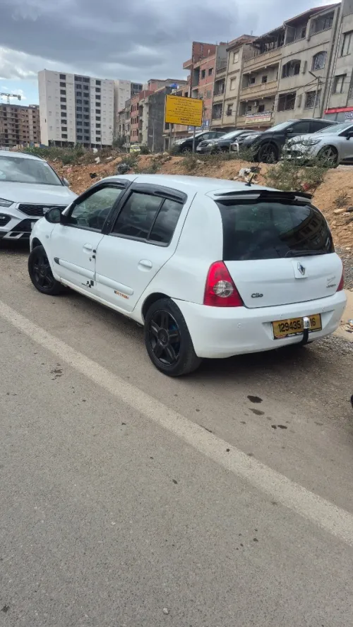 Renault Clio Campus 2011 Extreme