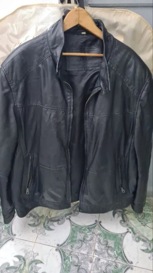 Veste en cuire noire