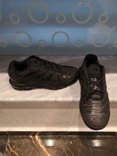 Original Black Nike tn air Max plus drift