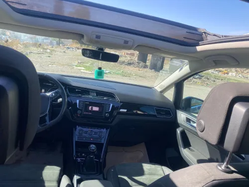 Volkswagen Touran 2016 VW Edition