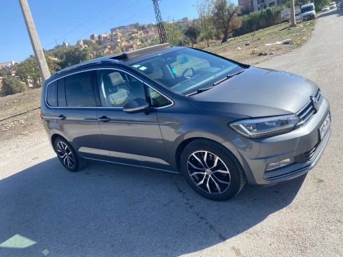 Volkswagen Touran 2016 VW Edition