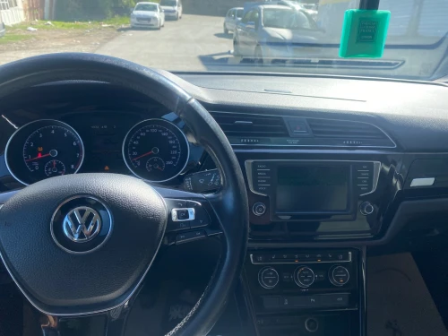 Volkswagen Touran 2016 VW Edition
