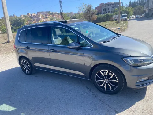 Volkswagen Touran 2016 VW Edition