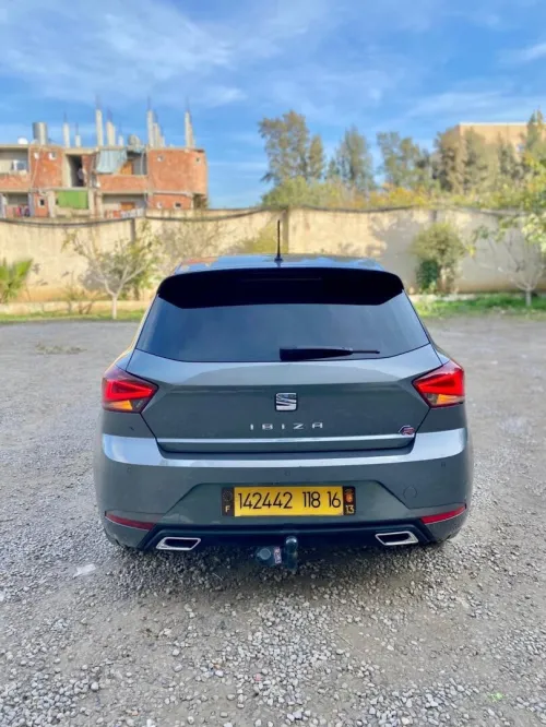 Seat Ibiza 2018 HIGH