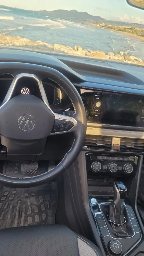Volkswagen Taos 2024 Highline