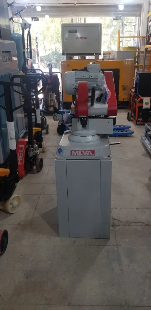 CRIC ROULANT presse hydraulique groupe électrogène coudeuse soudeuse pvc Compresseur a vis 