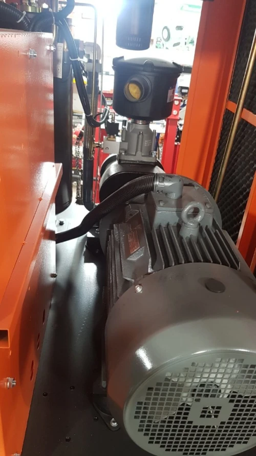 Compresseur a vis monte charge 5t 3t /gerbeur semi électrique transpalette