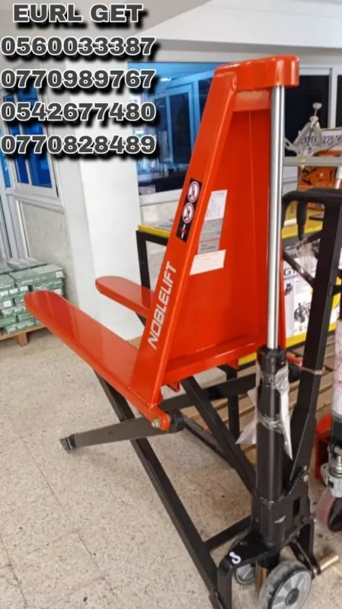 Compresseur diesel thermique a vis Coudeuse cisaille compacteur 