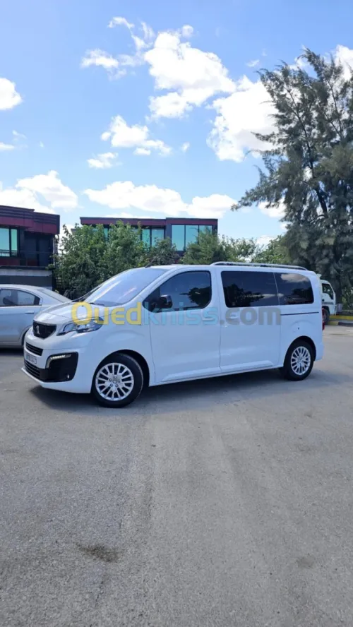 Peugeot Expert 2024 Combi