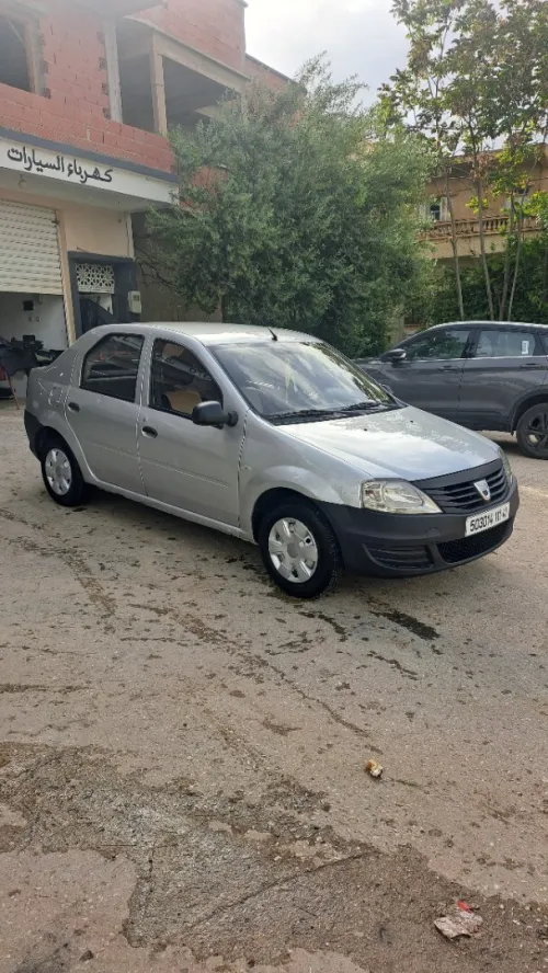 Dacia Logan 2011 Base
