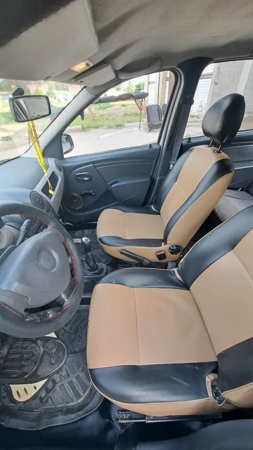 Dacia Logan 2011 Base