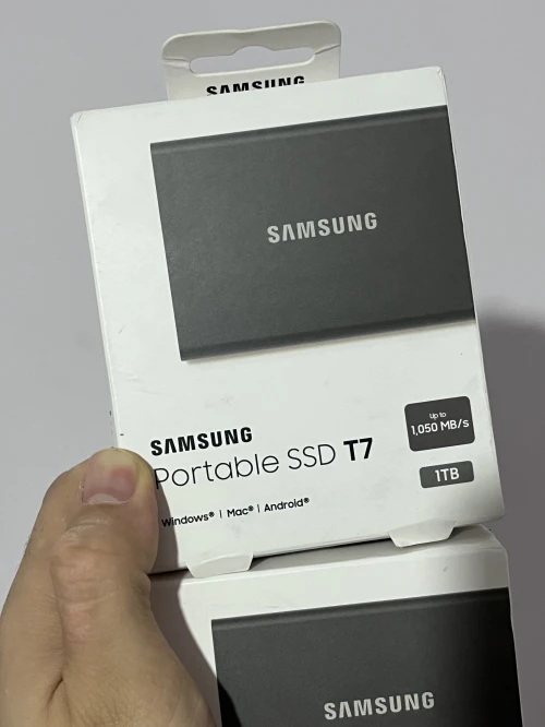 SAMSUNG T7 1050MB/s