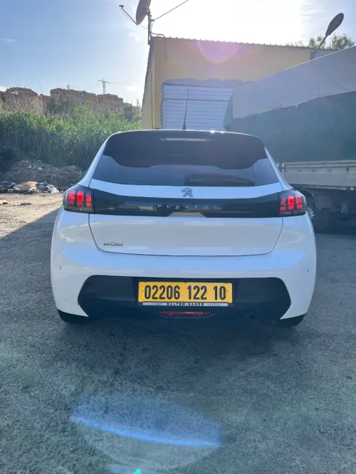 Peugeot 208 2022 Gt 3