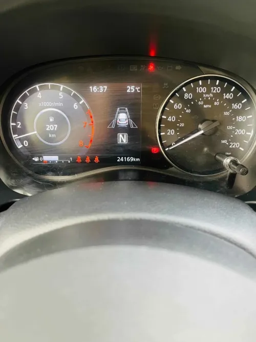 Nissan kicks 2023 