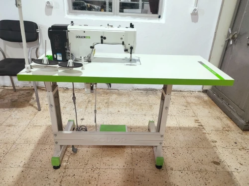 Machine a coudre droite dollor B1A