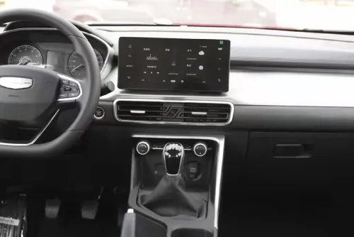 Geely Coolray 2026 manuelle sans toit