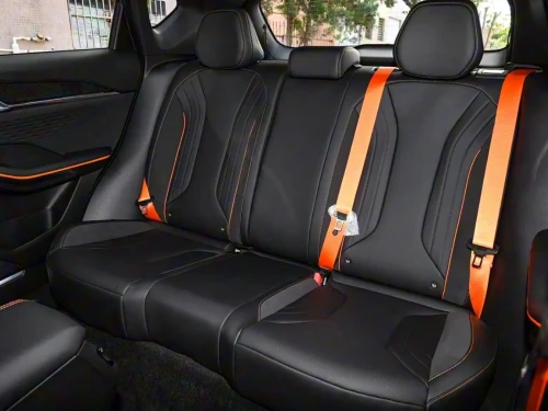 Geely Coolray 2026 battle