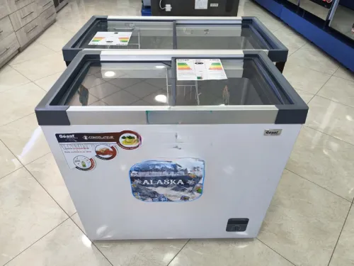Congélateur Marque Géant Vitré 254L