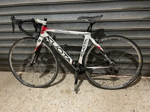 Vélos course en carbone viens de France