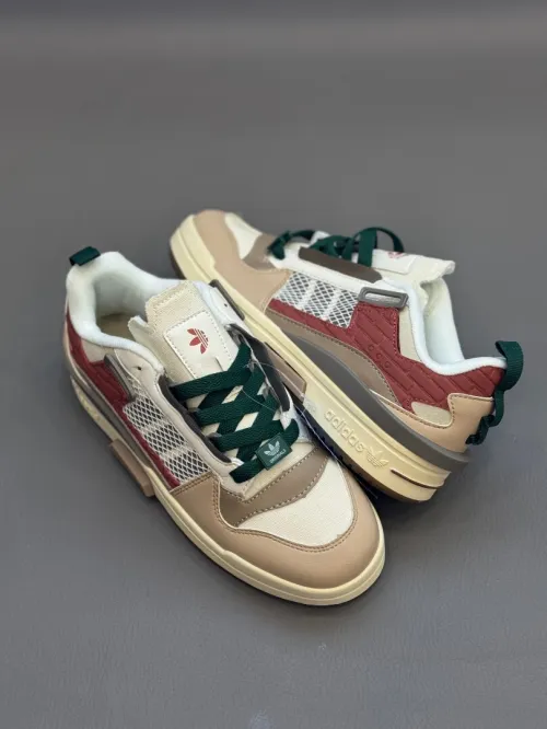 ADIDAS baskets Forum Mid LOW
